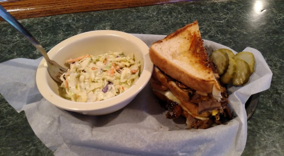 Patty melt and coleslaw